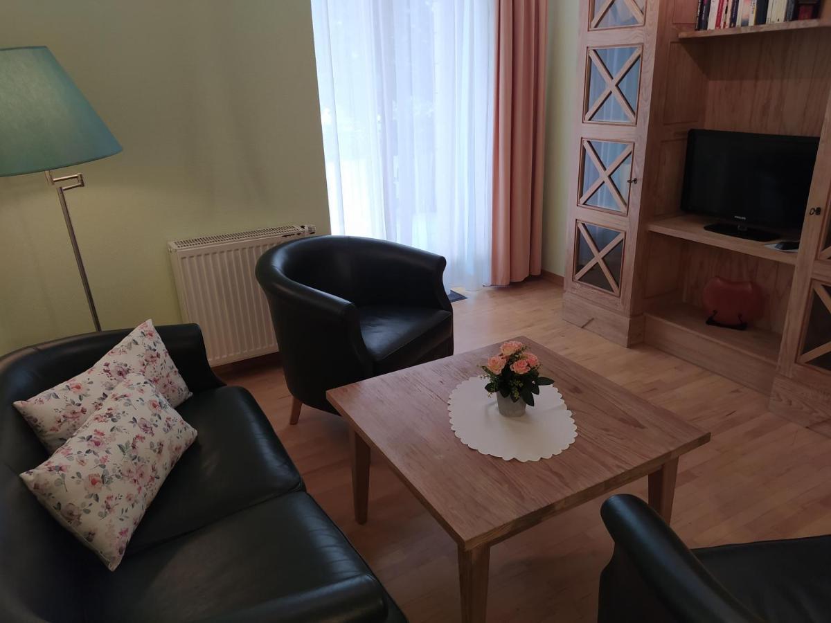 Weinhotel Atrium Bad Salzuflen Ngoại thất bức ảnh